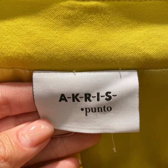 Akris Punto Yellow Zip Up - Picture 3 of 4